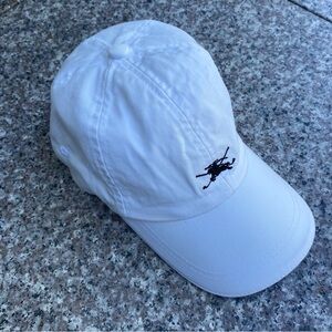 【最終値下げ】Burberry ホワイトキャップ Burberry White Hats for Women on Sale up to 90% Off: Poshmark